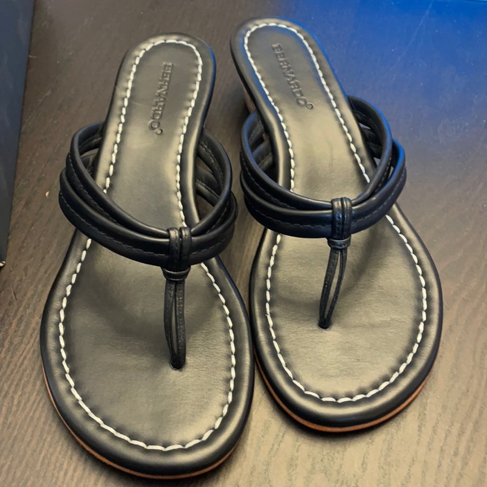 Bernardo Women's Miami Wedge Sandal